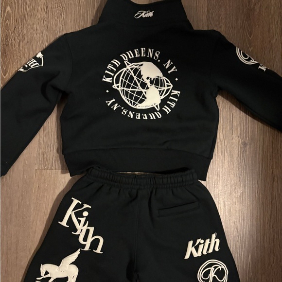 Kith Kids Matching Set in Hunter Green - Picture 3 of 12